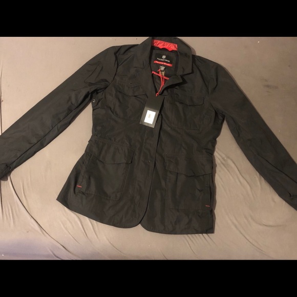 victorinox rain jacket